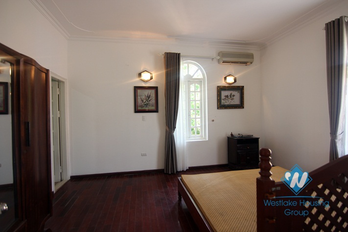 Nice 02 bedrooms apartment for rent in To Ngoc Van street